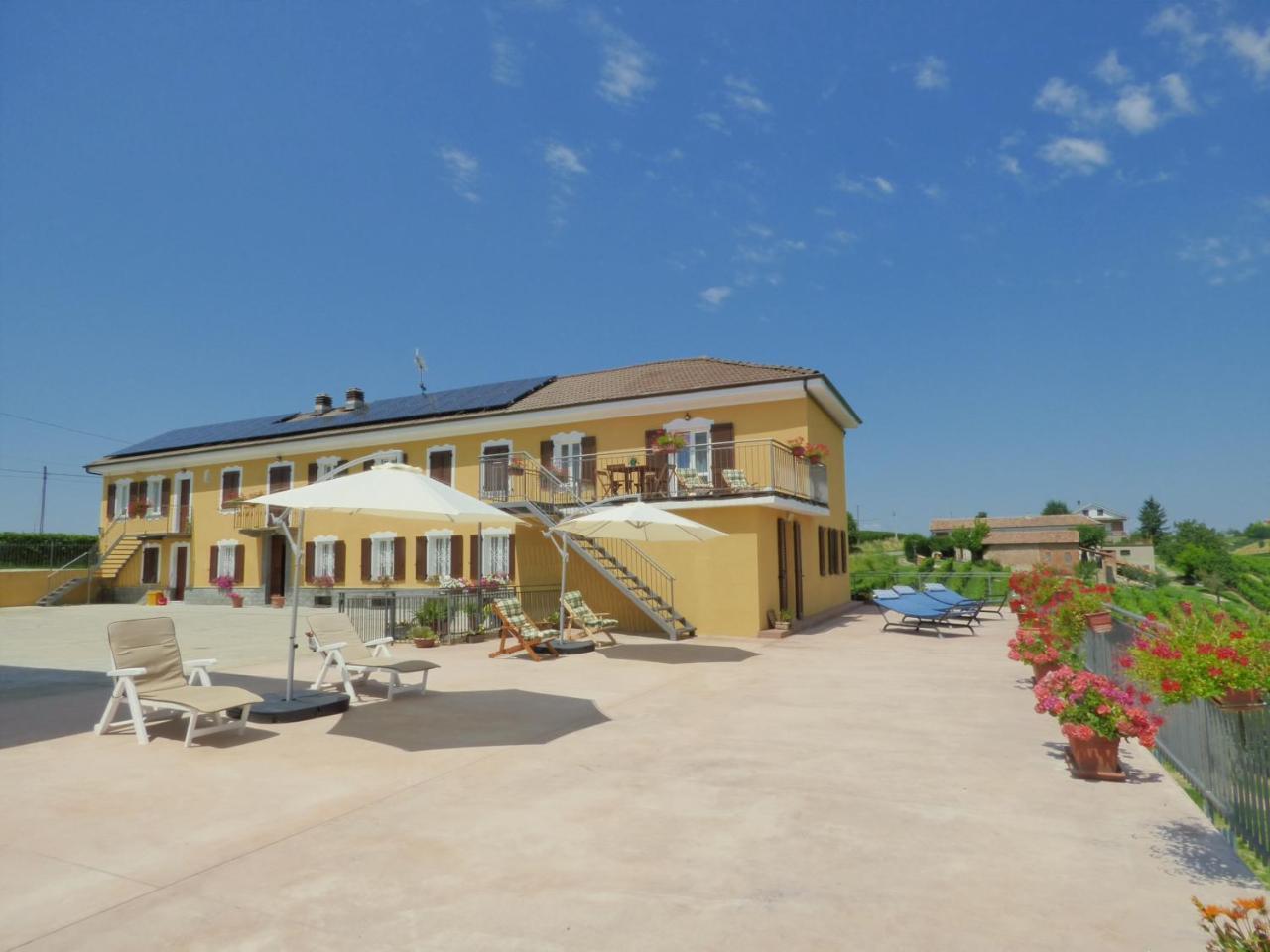 Agriturismo Ca Del Nono San Marzano Oliveto Exterior photo